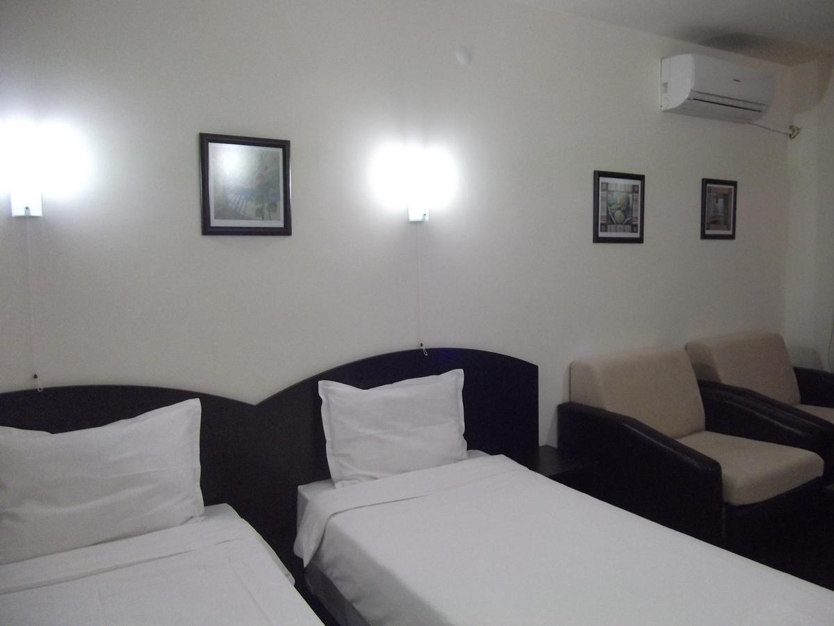 Hotel Enchevi Kirkovo  Buitenkant foto