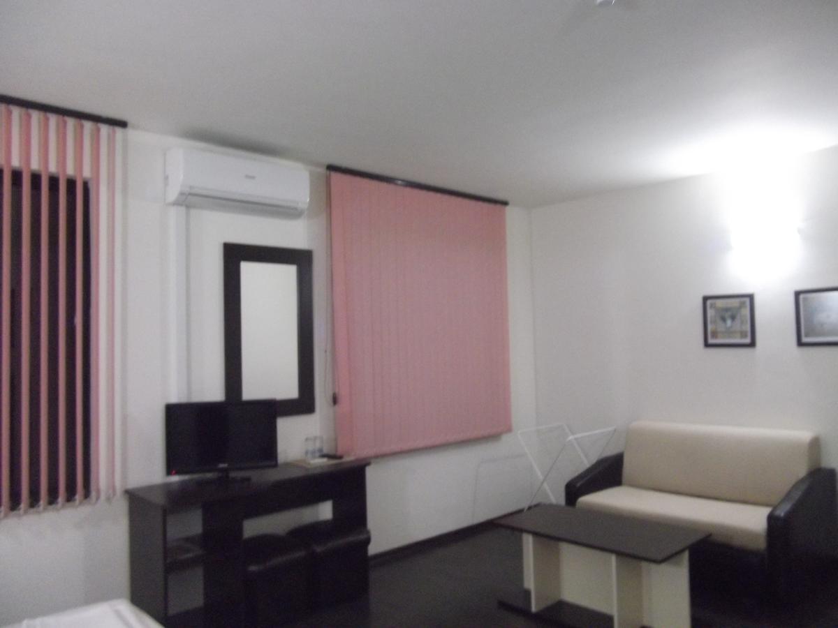 Hotel Enchevi Kirkovo  Buitenkant foto
