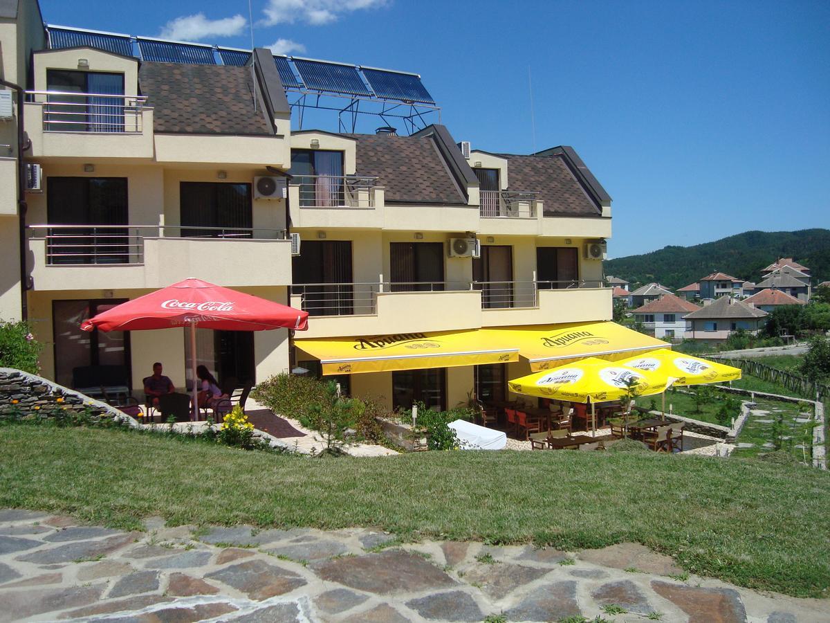 Hotel Enchevi Kirkovo  Buitenkant foto