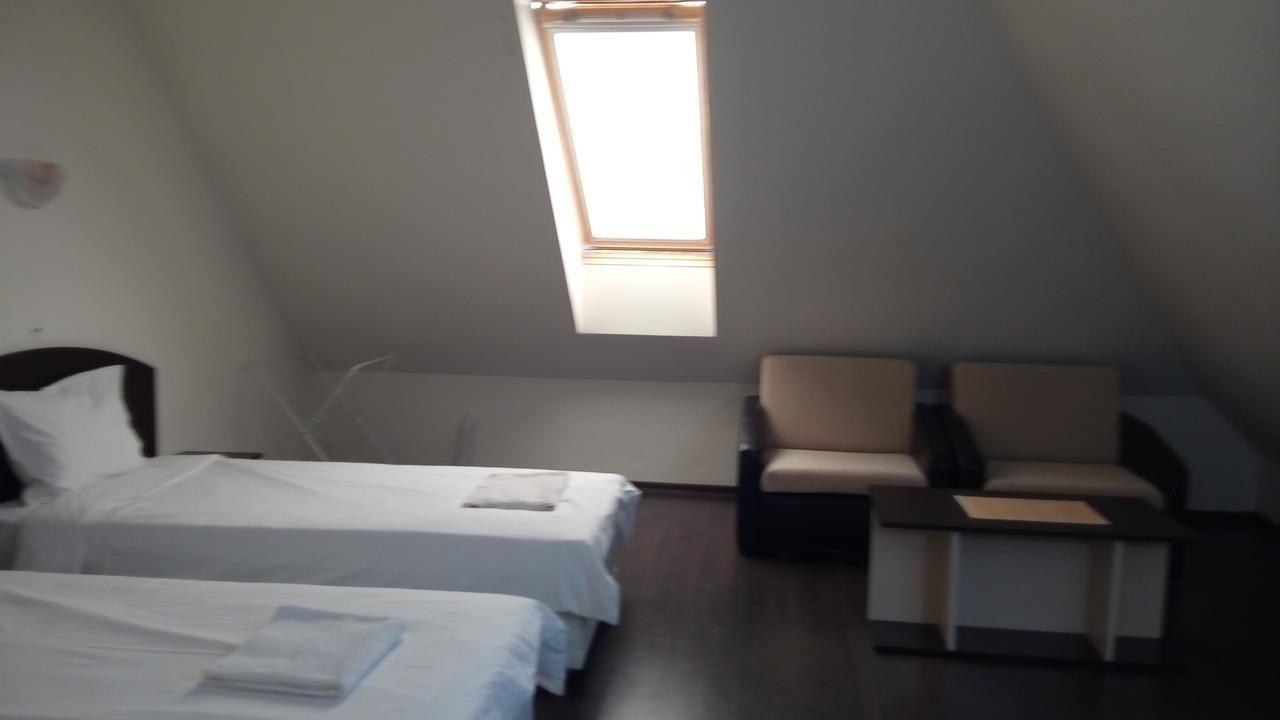 Hotel Enchevi Kirkovo  Buitenkant foto